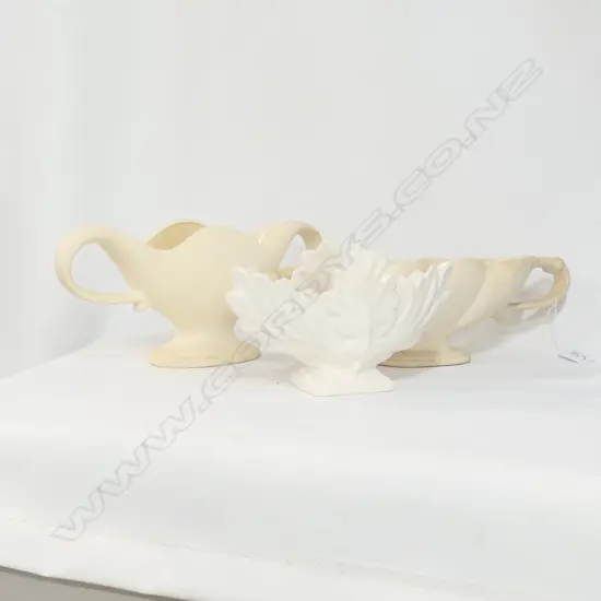 TWO CONSTANCE SPRY FULHAM POTTERY VASES & TITIAN VASE (AF)