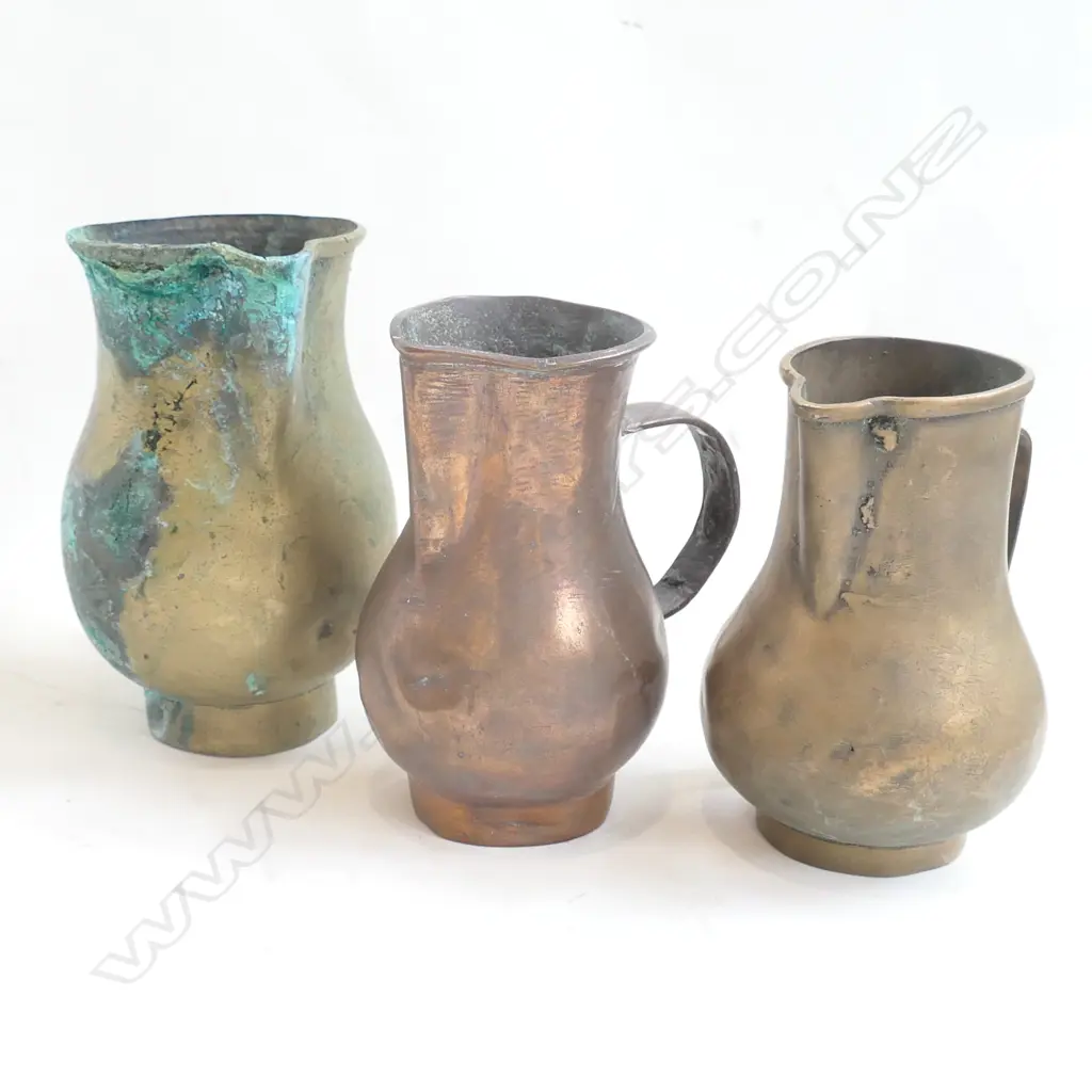3 BRASS / COPPER JUGS Image 1++