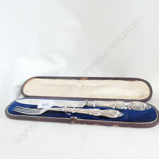 VICTORIAN S/PLATE FANCY CARVING KNIFE & FORK