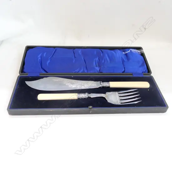 PR EDWARDIAN, CASED FISH SERVERS, IVORY HANDLES, SILVER PLATE