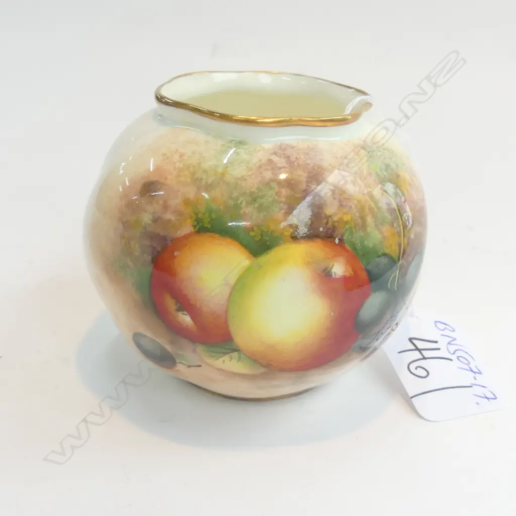 ROYAL WORCESTER VASE FRUIT BY ROBERTS  Image 1++