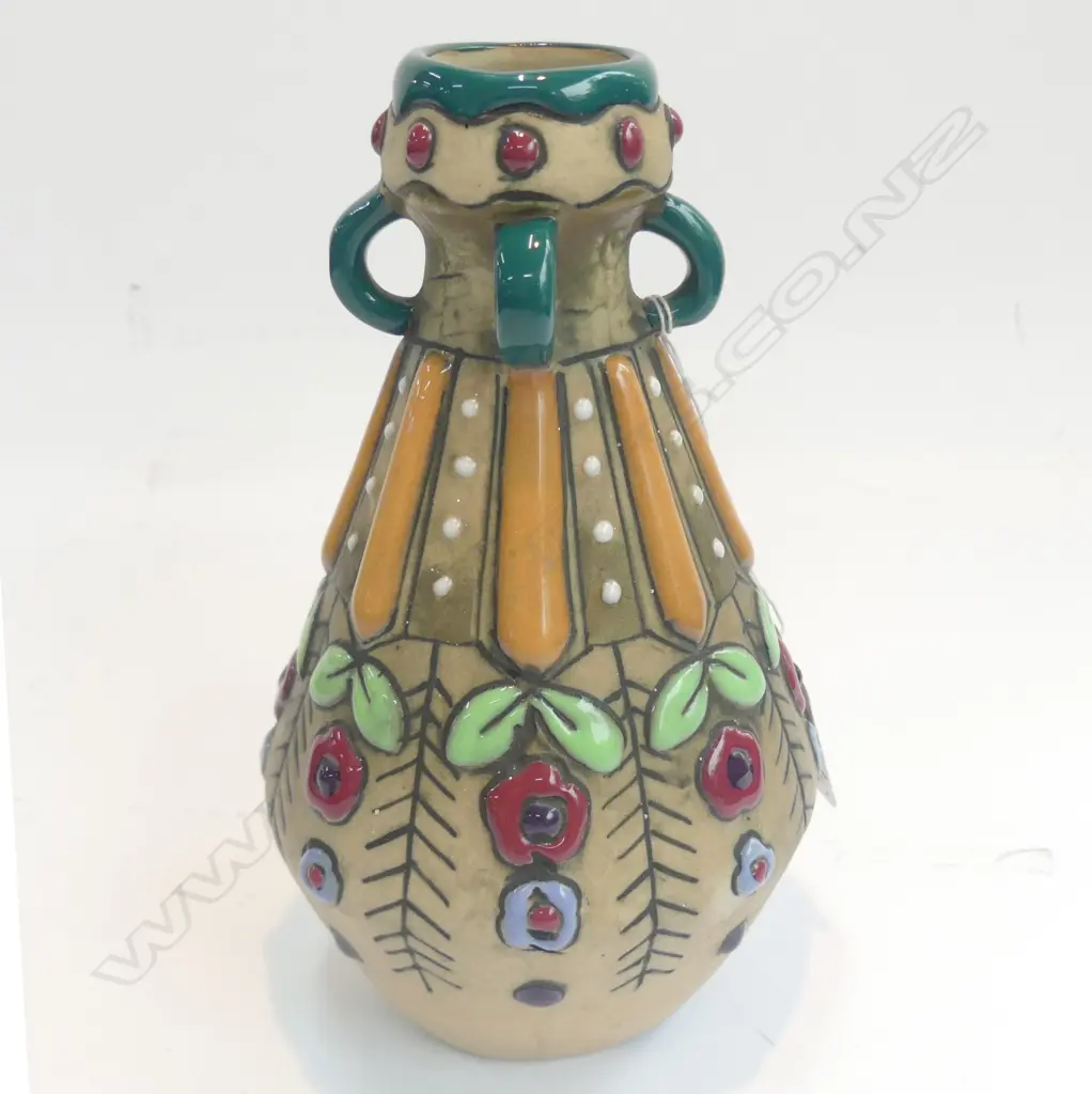AMPHORA VASE Image 1++