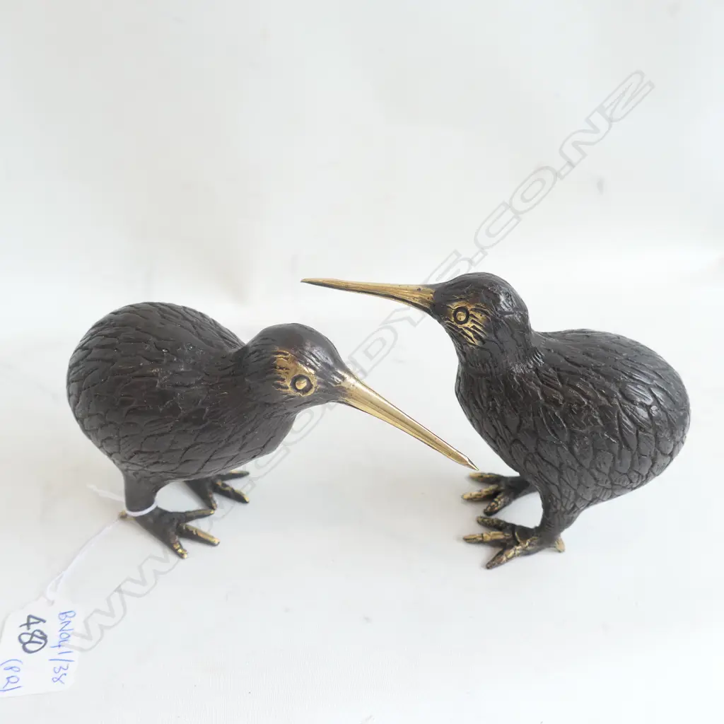 PAIR OF BRONZE KIWI 150MM L Image 1++