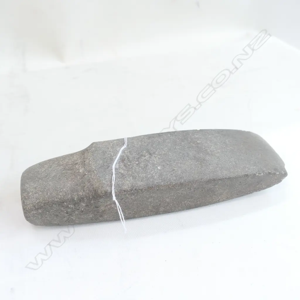 ANCIENT PACIFIC STONE ADZE L.200mm Image 1++