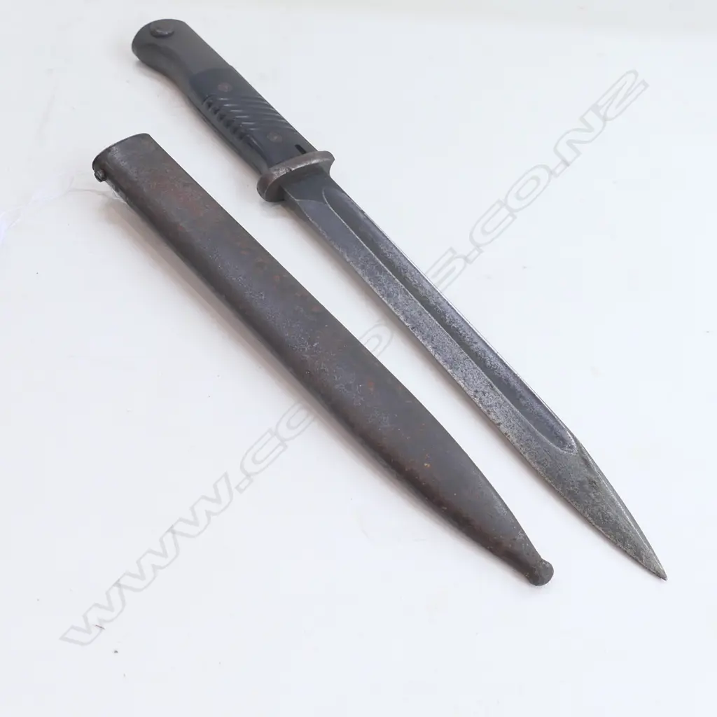 GERMAN WWI MAUSER BAYONET AND SCABBARD DATED 1919 405MM L Image 1++