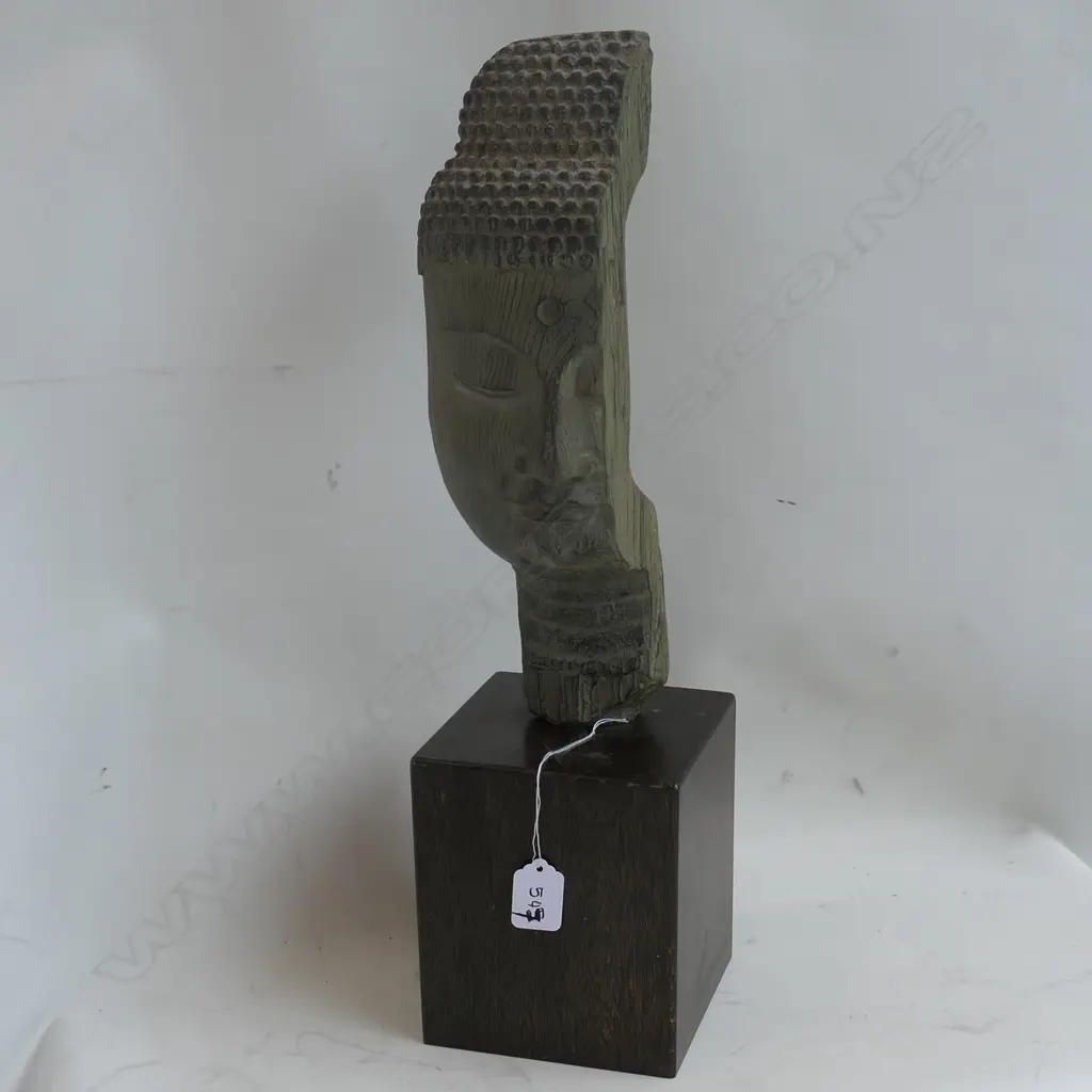 CARVED WOODEN BUDDHA HEAD ON PLINTH 500MM H Image 1++