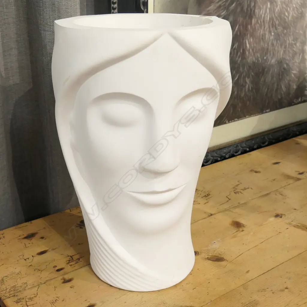 WHITE CERAMIC WOMANS FACE VASE / PLANTER 460MM H Image 1++