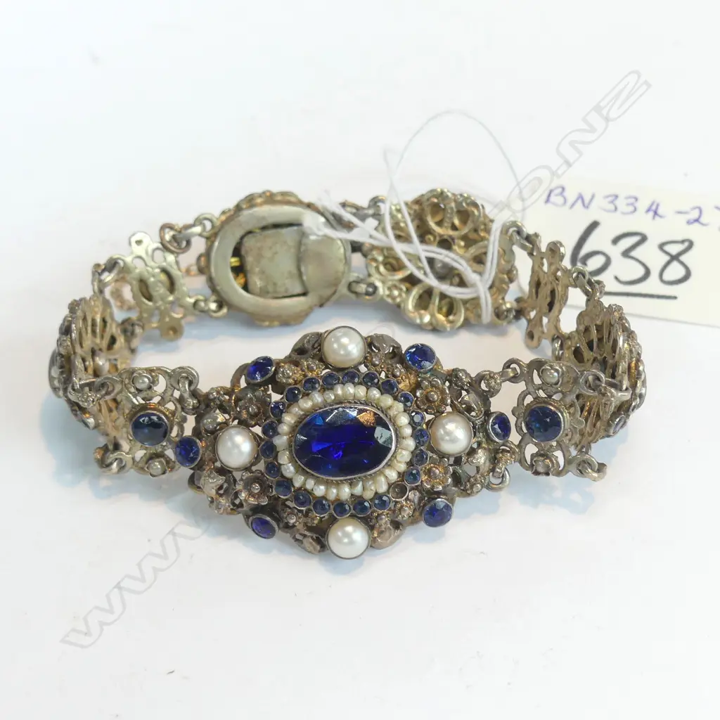 SILVER PEARL AND FAUX SAPPHIRE BRACELET Image 1++