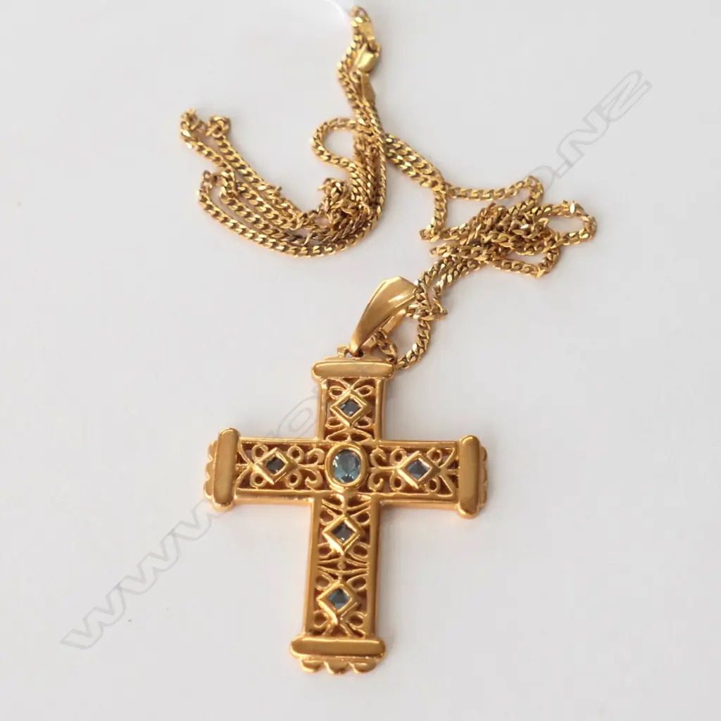9CT GOLD CHAIN AND GOLD PLATED CROSS 5.50gm Image 1++