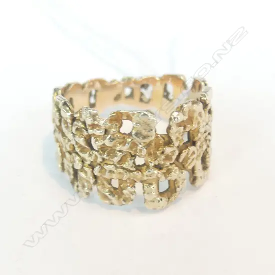 14ct GOLD RETRO RING 6gm