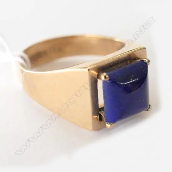 9CT GOLD AND LAPIS RING