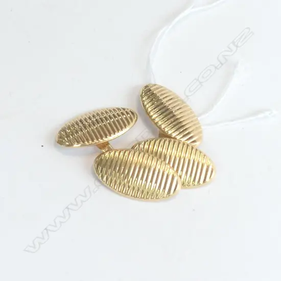 PR 18CT YELLOW GOLD CUFFLINKS -ITALIAN?