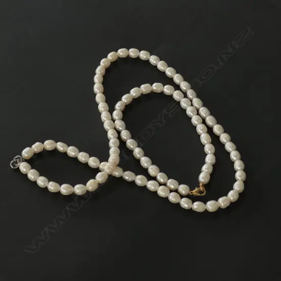 FRESH WATER PEARL NECKLACE AND BRACELET