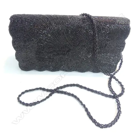 LADIES BEADED BLACK EVENING BAG