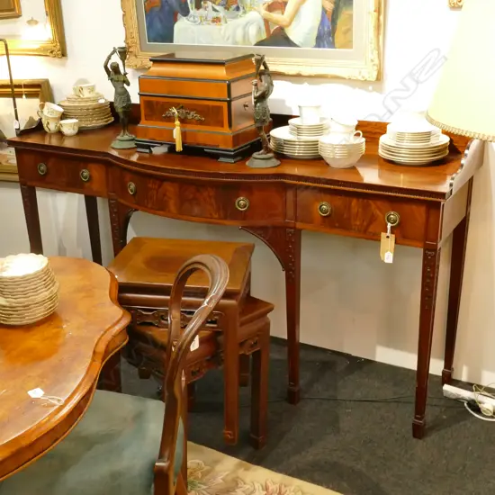 REPRODUCTION REGENCY MAHOGANY SIDEBOARD 1800MM W 900MM H 560MM D