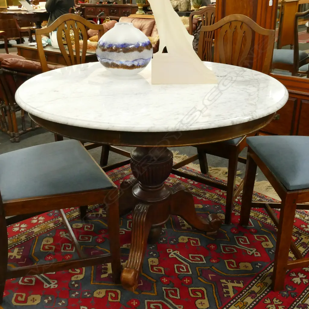 COLONIAL STYLE MARBLE TOP PEDESTAL TABLE 950MM DIA Image 1++