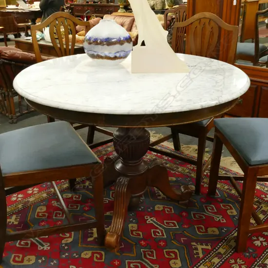 COLONIAL STYLE MARBLE TOP PEDESTAL TABLE 950MM DIA