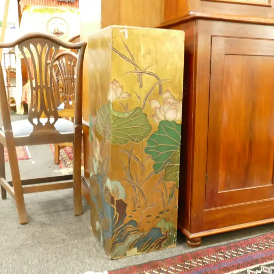 GILT PLINTH WITH ORIENTAL DESIGN 900M H 300MM SQ