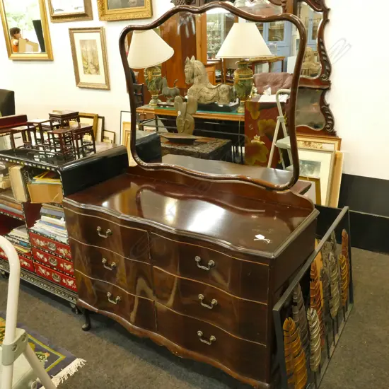 QUEEN ANNE MAHOGANY DRESSING TABLE MIRROR BACK