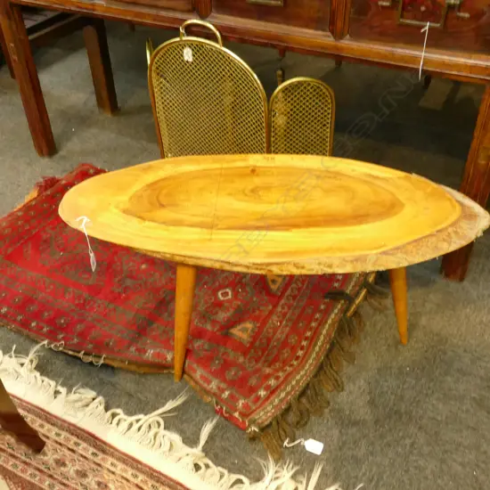 WOODEN TABLE WITH MAP OF FIJI DECORATION