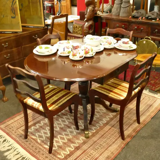 QUEEN ANNE MAHOGANY DROPSIDE TABLE & 4 CHAIRS