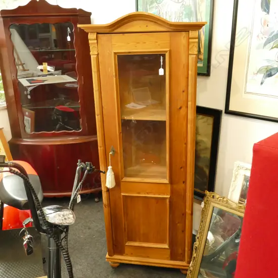 19THC PINE STANDING CORNER CABINET