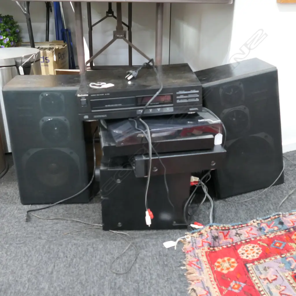 TECHNICS STEREO/TURNTABLE SPEAKERS ETC Image 1++