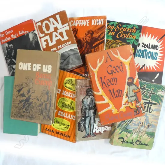 LOT COLLECTABLE NEW ZEALAND FICTION, CRUMP, PEARSON, FRANCES ETC...