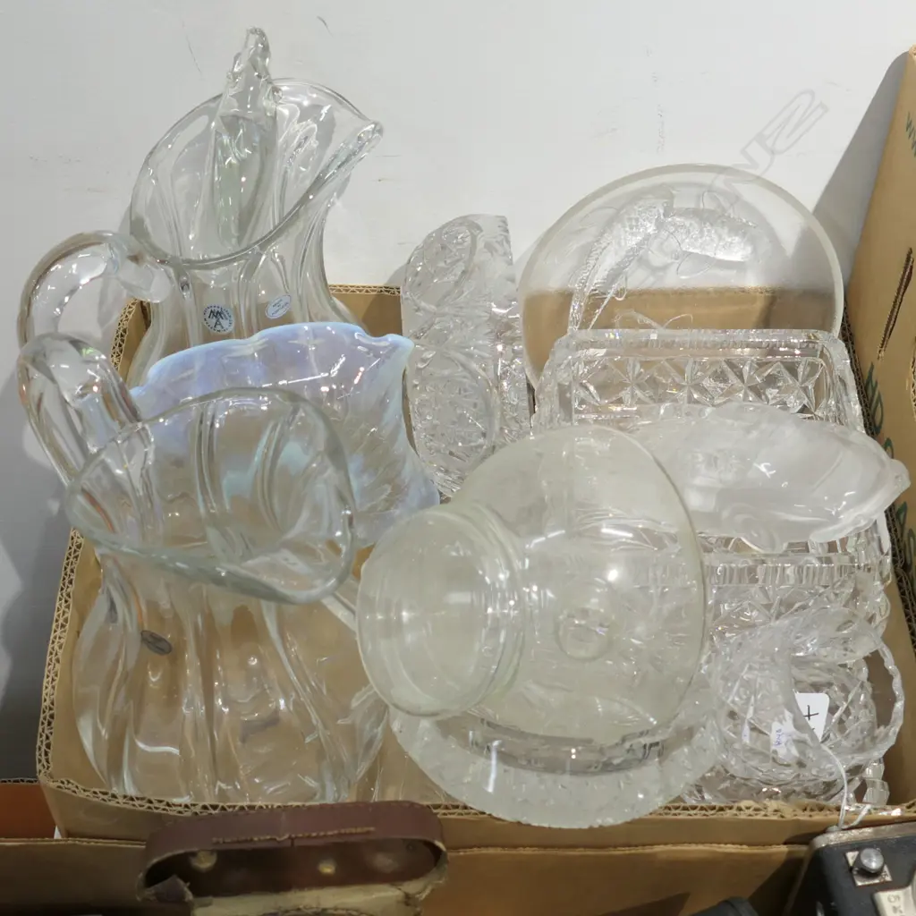LOT ASST GLASS AND CRYSTAL INCL. JUGS Image 1++