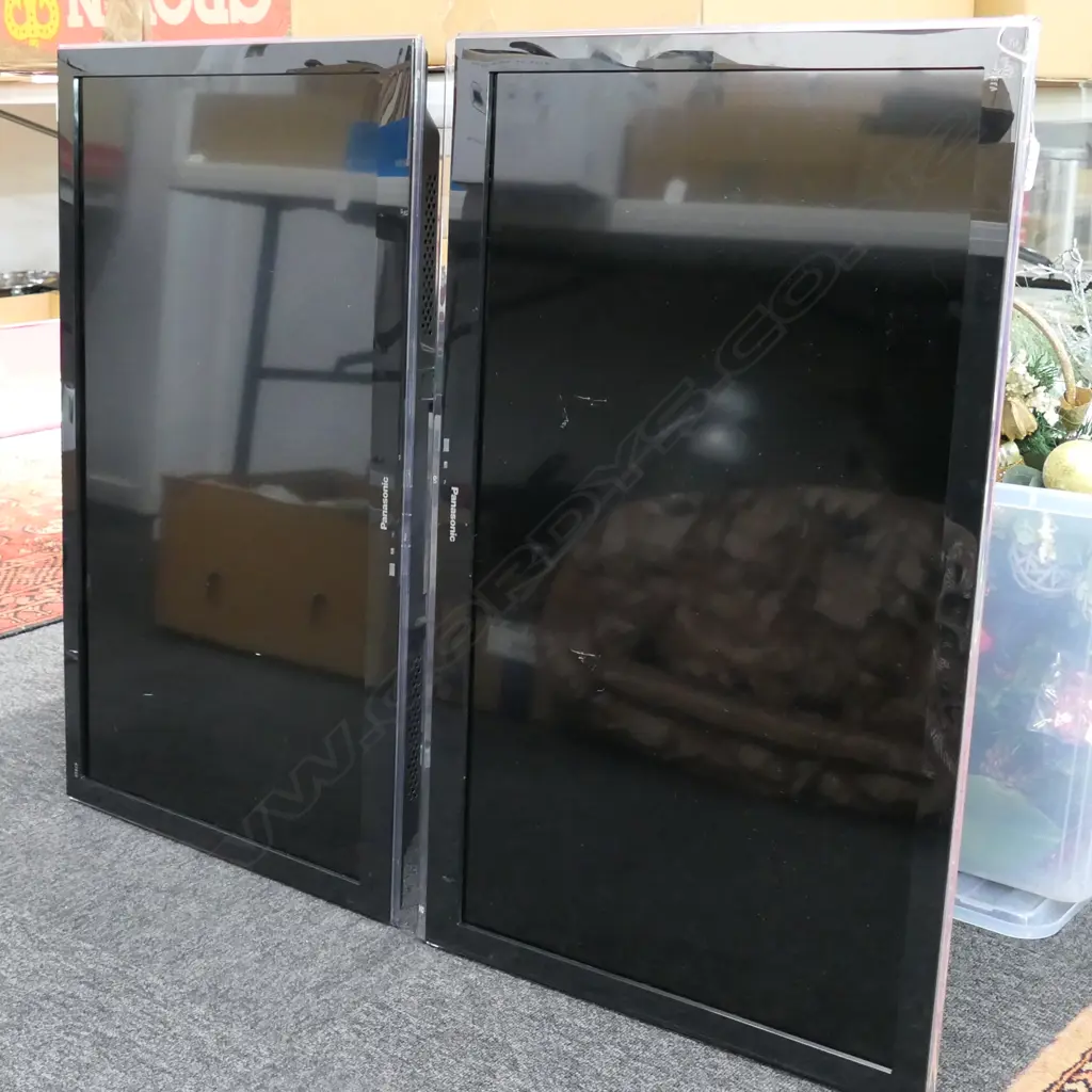 TWO PANASONIC VIERA TH-L32E5Z TELEVISIONS - WITHOUT STANDS ETC Image 1++