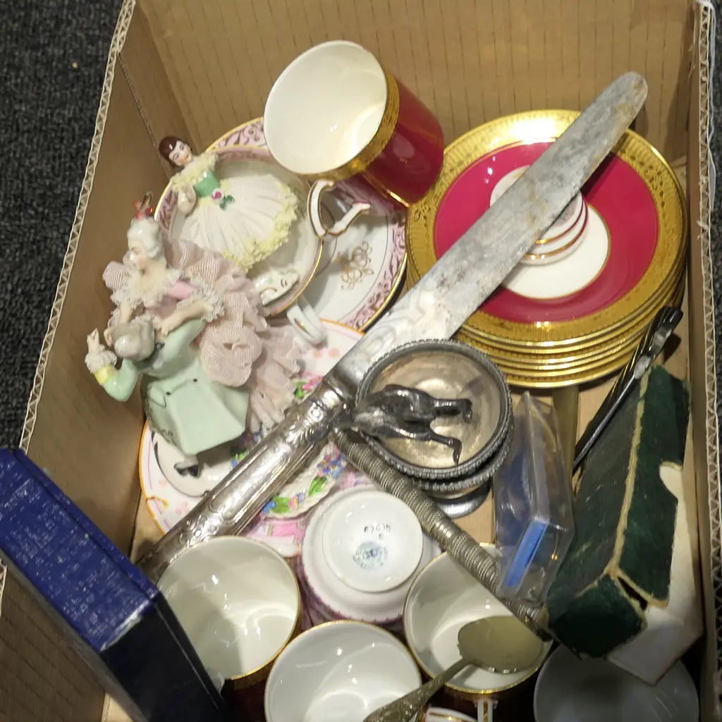 LOT ASST WORCESTER/DRESDEN/DOULTON/EP WARE ETC Image 1++