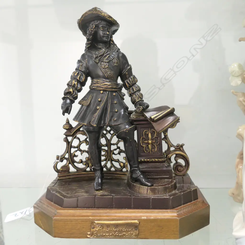 BRONZE. VERITABLE OF R.S.CERDAN FIGURE Image 1++