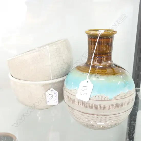 CHINESE H/POTTED VASE & 2 OTHER GREY BOWLS