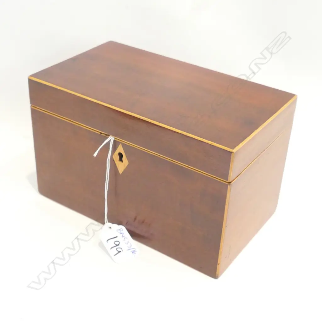 WOODEN BOX 190MM L 115MM H Image 1++