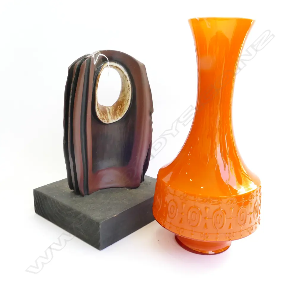 POTTERY SCULPTURE +ORANGE CLASS VASE H550 MM Image 1++
