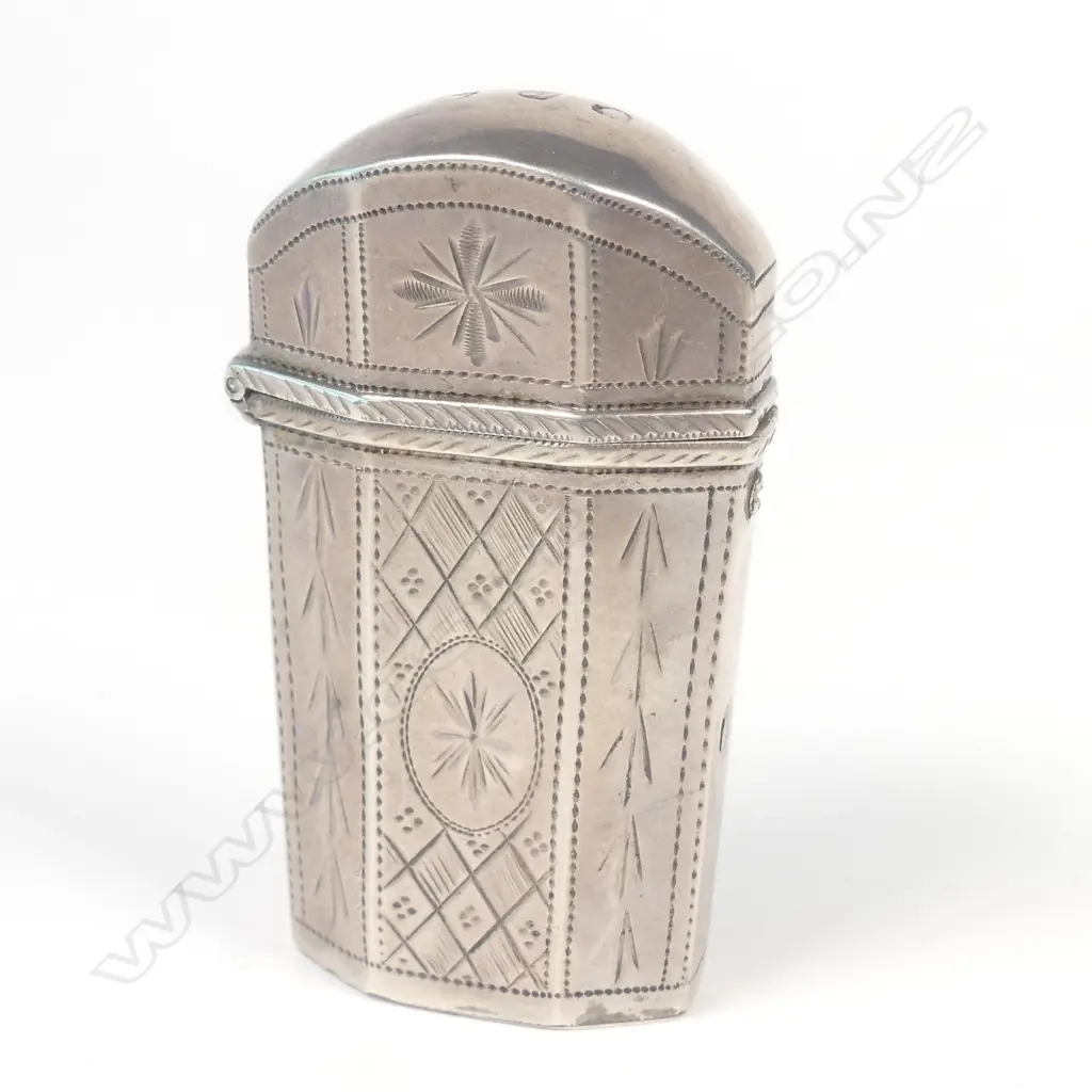 ANTIQUE SILVER NECESSARIE (NO CONTENTS) Image 1++