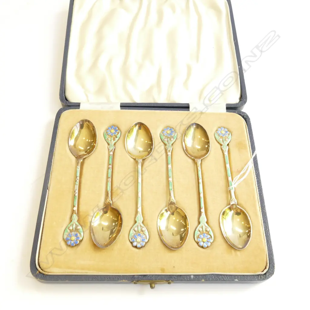 BIRMINGHAM SILVER & ENAMEL COFFEE SPOON CASED SET Image 1++
