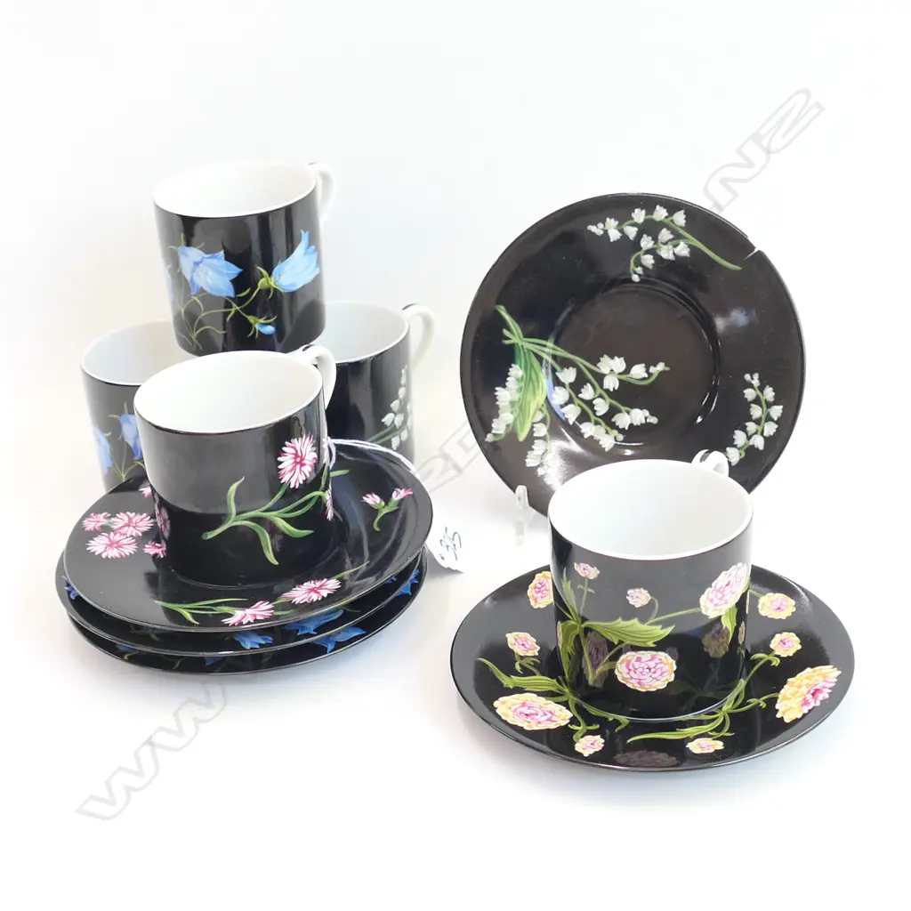 5 TIFFANY CUPS AND SAUCERS Image 1++