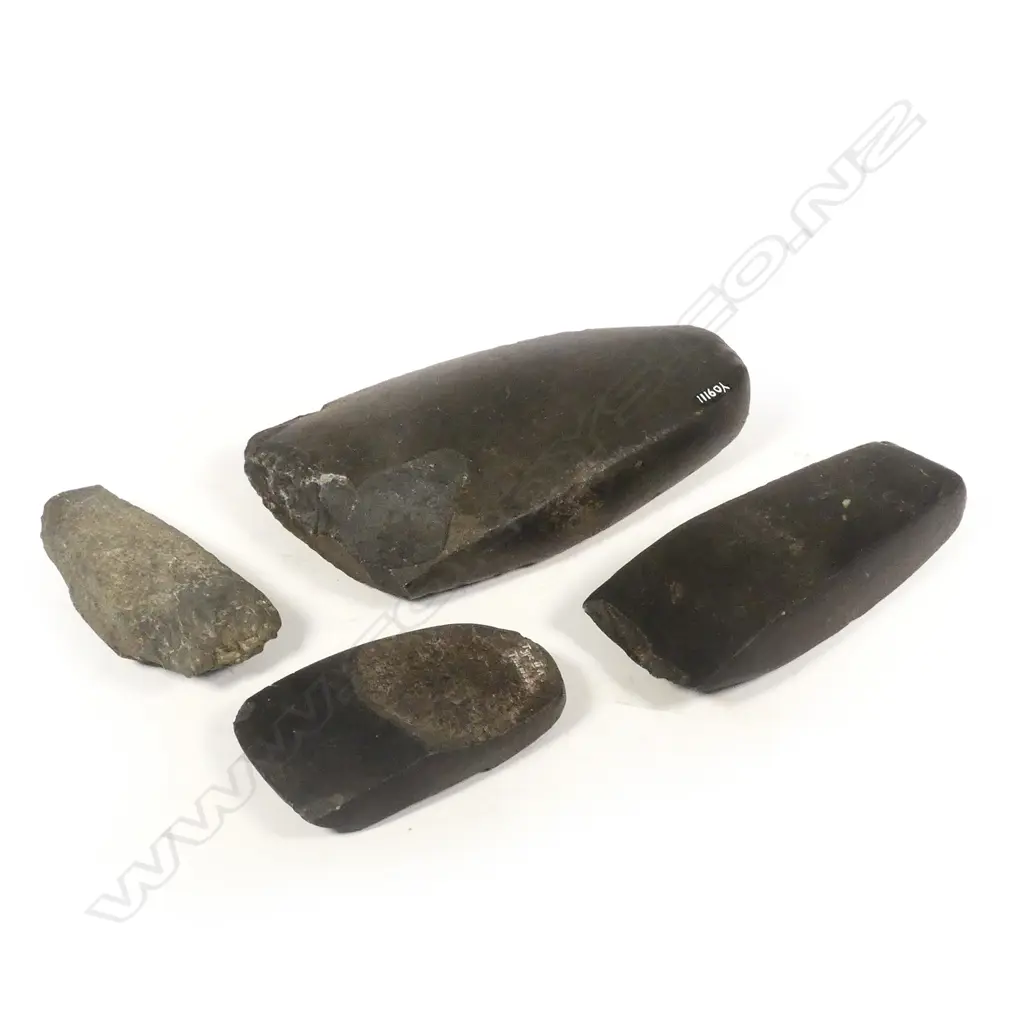 4 MAORI TOKI WITH REGISTRATION CERTS, Y REGS: 9122, 9125, 9097, 9111 Image 1++