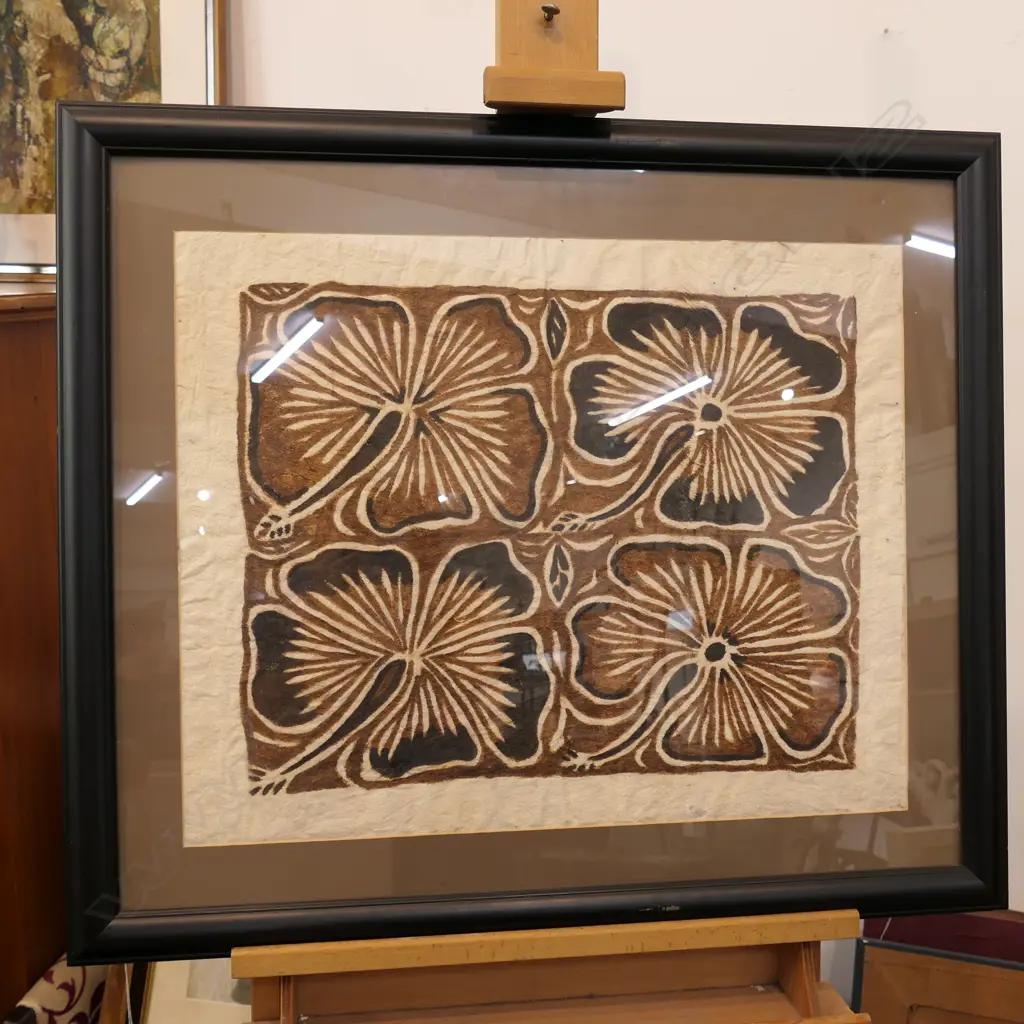 FRAMED TAPA CLOTH SQUARE Image 1++