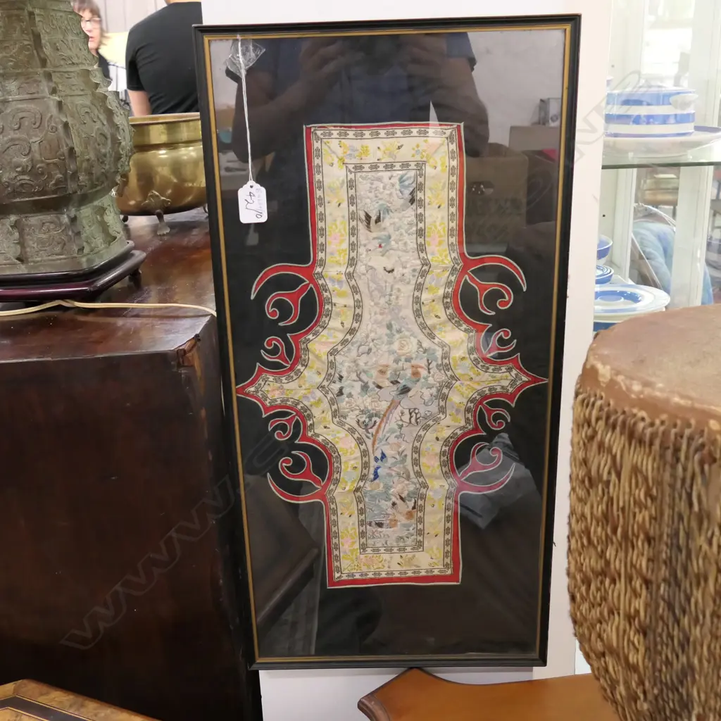 FRAMED CHINESE EMBROIDERED PANEL L 650  Image 1++