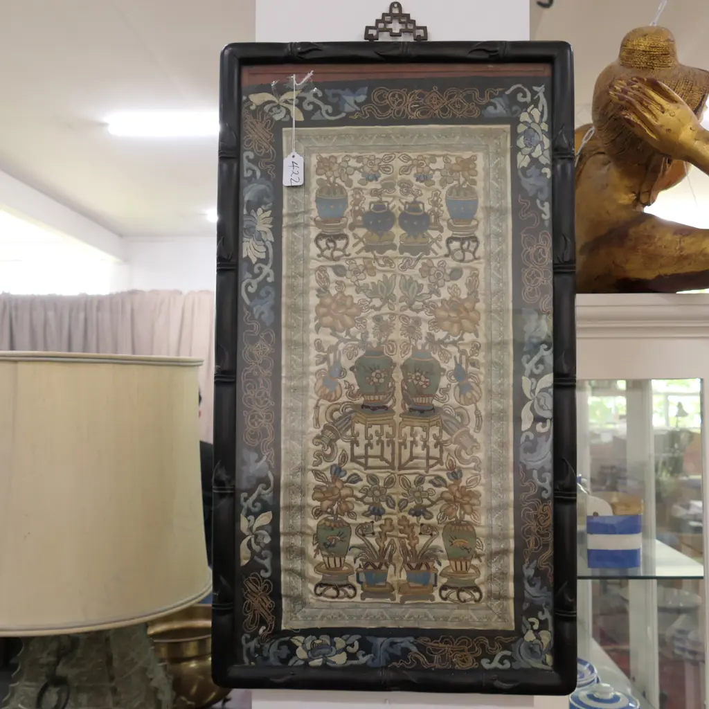 FRAMED CHINESE EMBROIDERED PANEL L 700 Image 1++