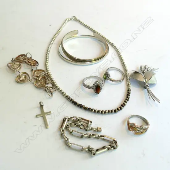BAG STERLING JEWELRY INCL BANGLES, NECKLACE ETC