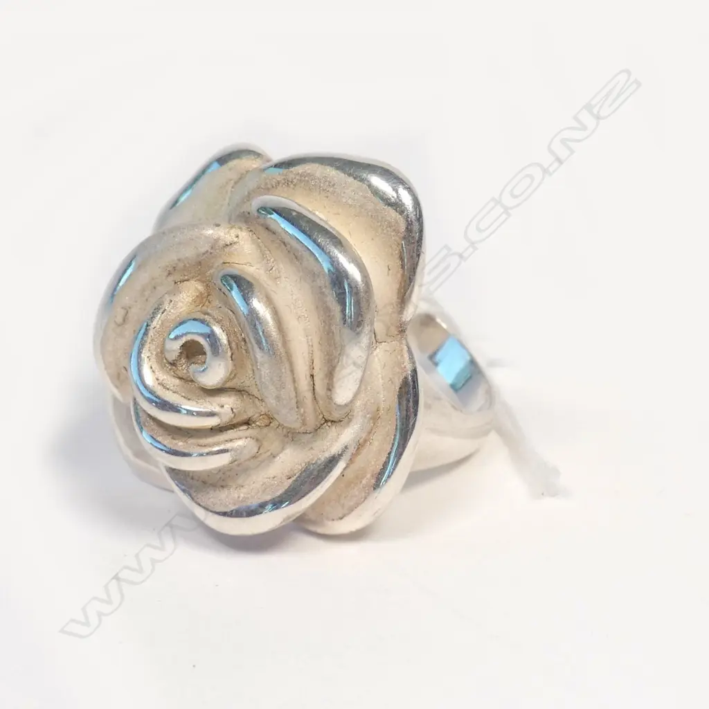 SILVER ROSE RING Image 1++