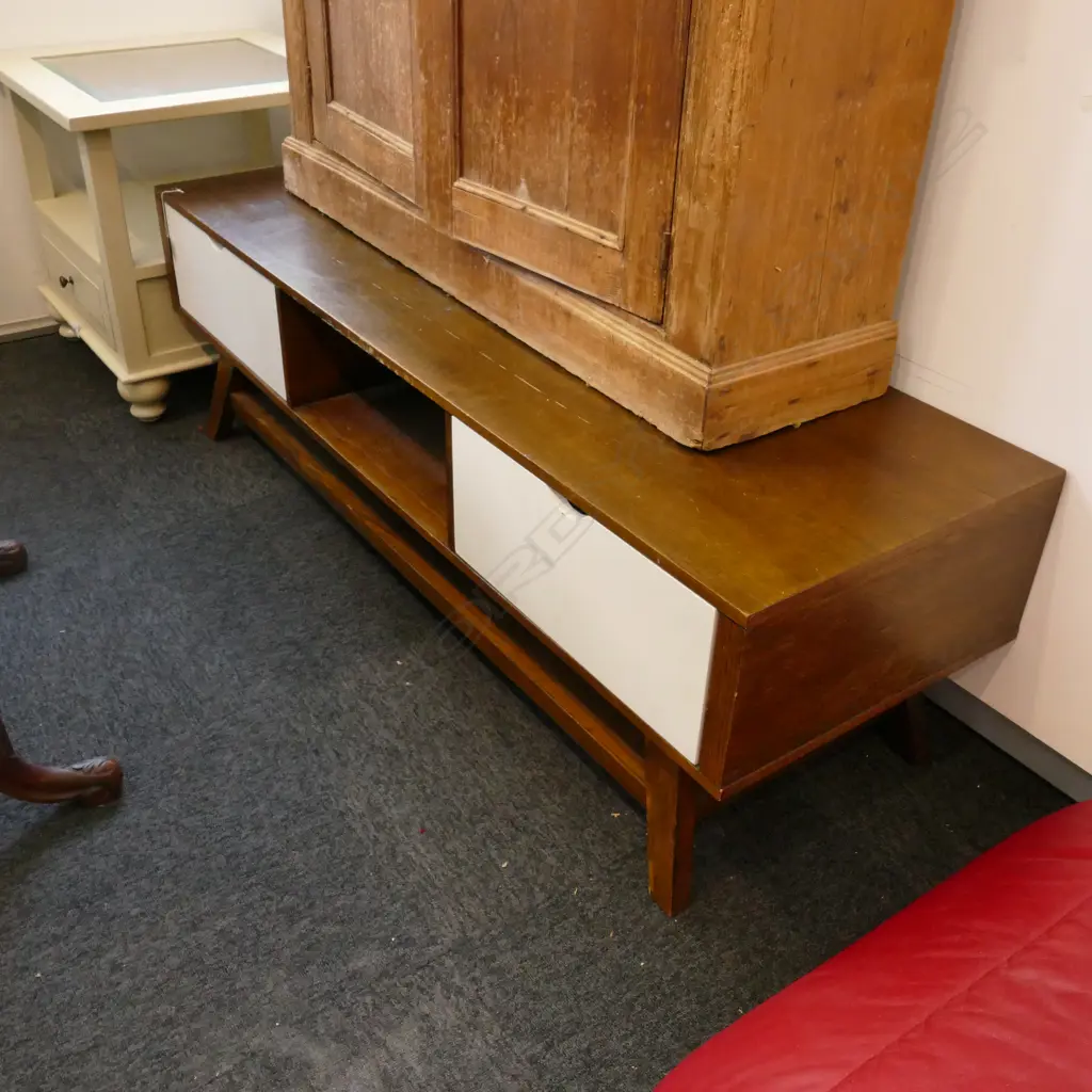 RETRO STYLE TV CABINET L 1470 MM Image 1++