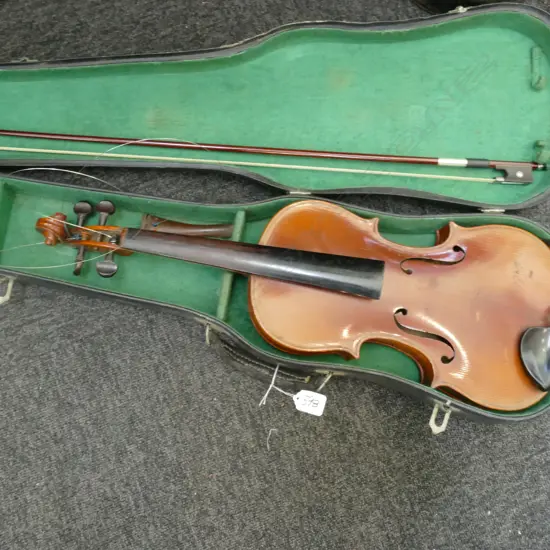 EARLY VIOLIN IN CASE WITH BOW 780MM L