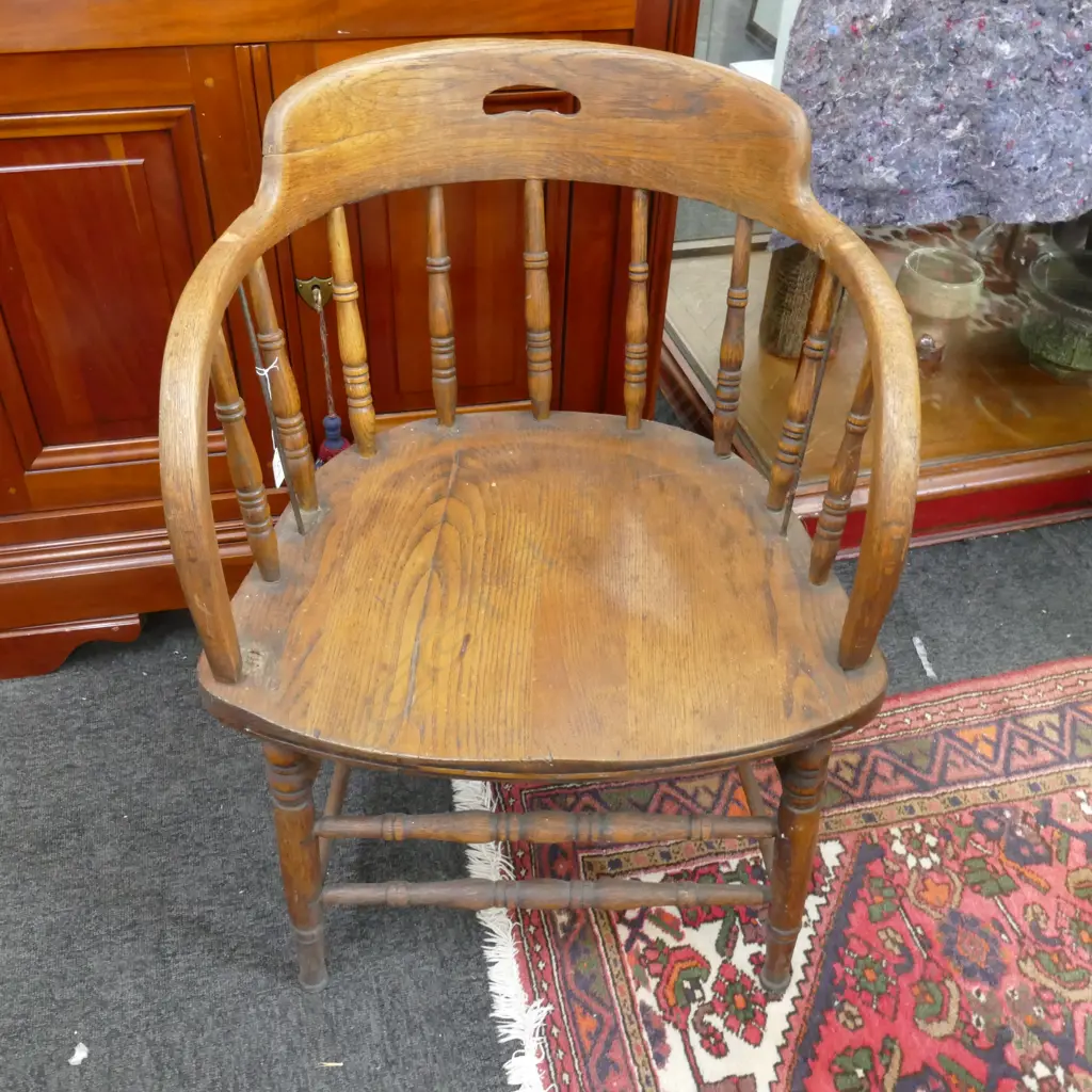 OAK DOUGLAS CHAIR Image 1++