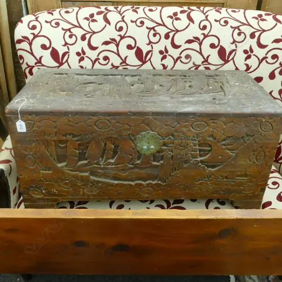 CAMPHOR WOOD CHEST 