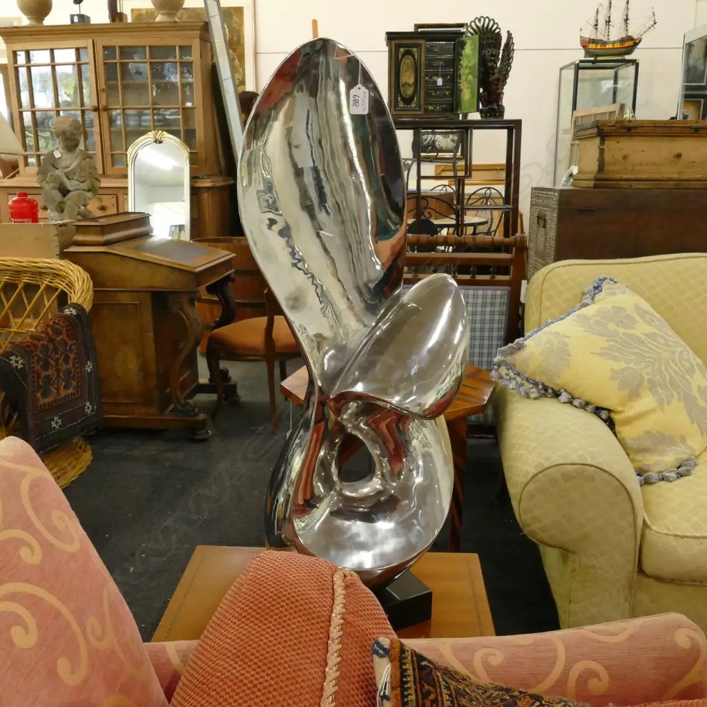 STEEL SCULPTURE 850MM H Image 1++