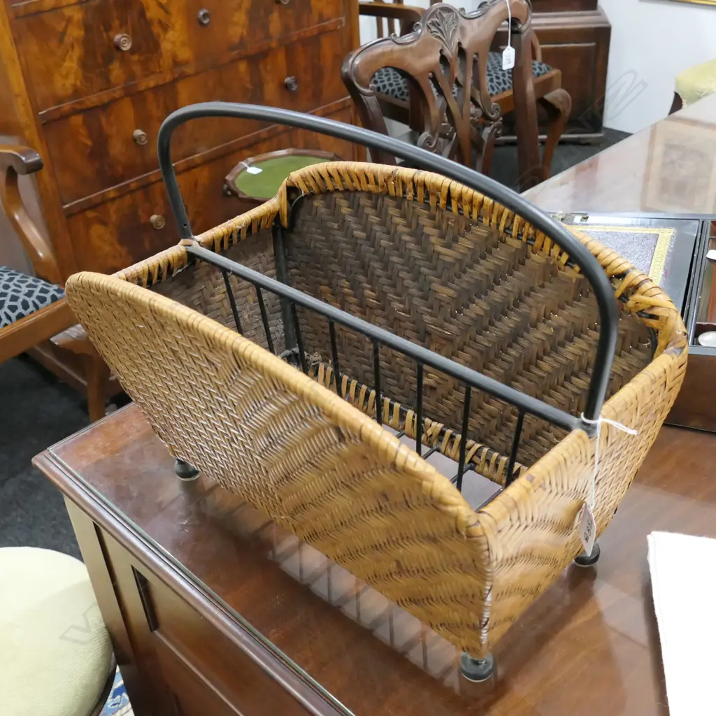 RATTAN CANE MAGAZINE RACK Image 1++